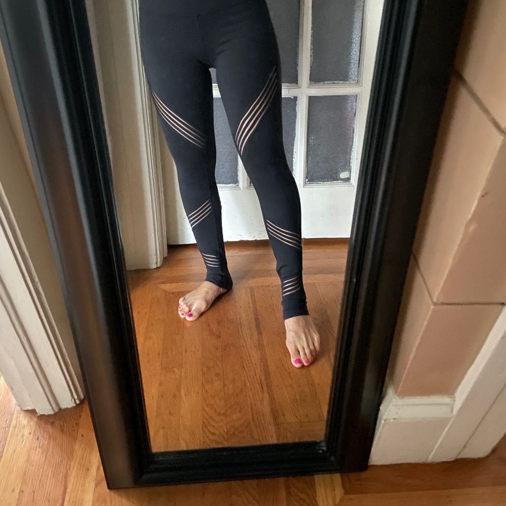 Alo yoga black legging size small